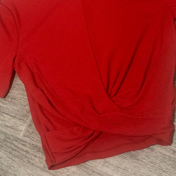 H&M twist top - Picture 2 of 3